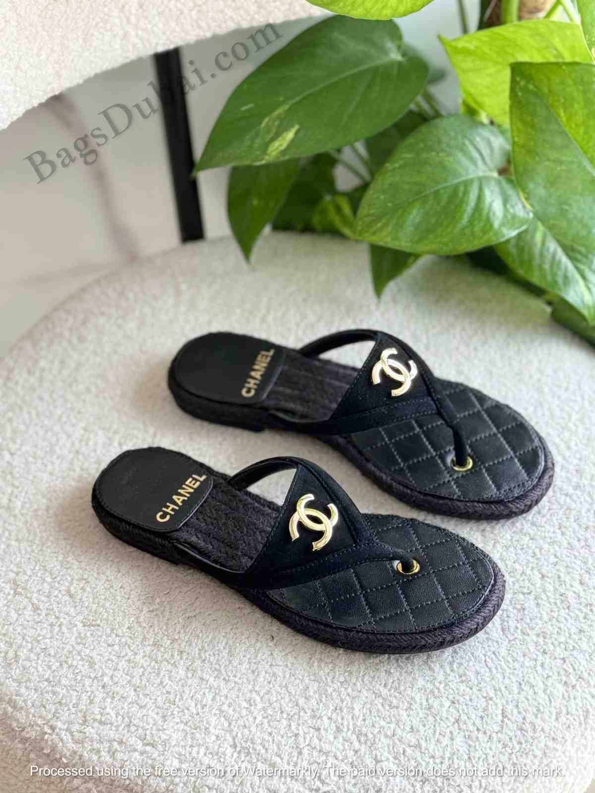 CHANEL Thongs Sandal Black