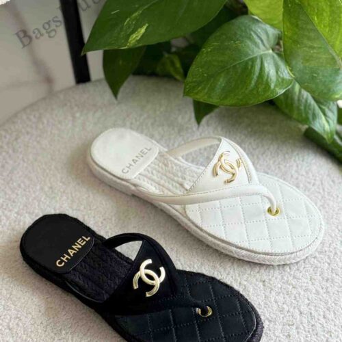 CHANEL Thongs Sandal