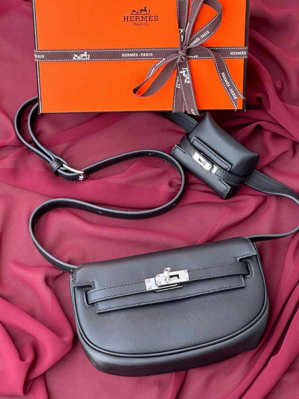 Kelly Bag Move Swift Black