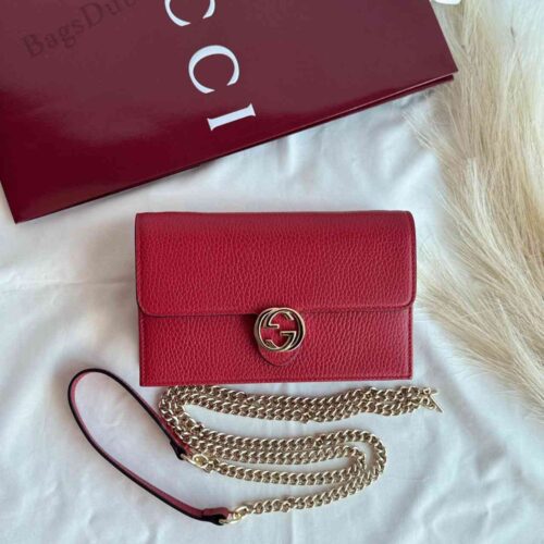Gucci Interlocking GG Shoulder Bag Red