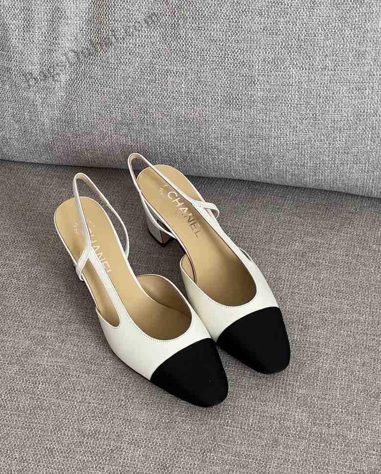Chanel Cap Toe Slingback Pumps Cream