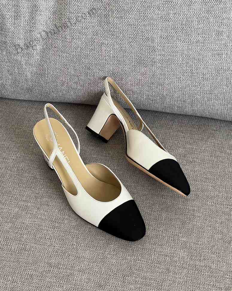 Chanel Cap Toe Slingback Pumps Cream