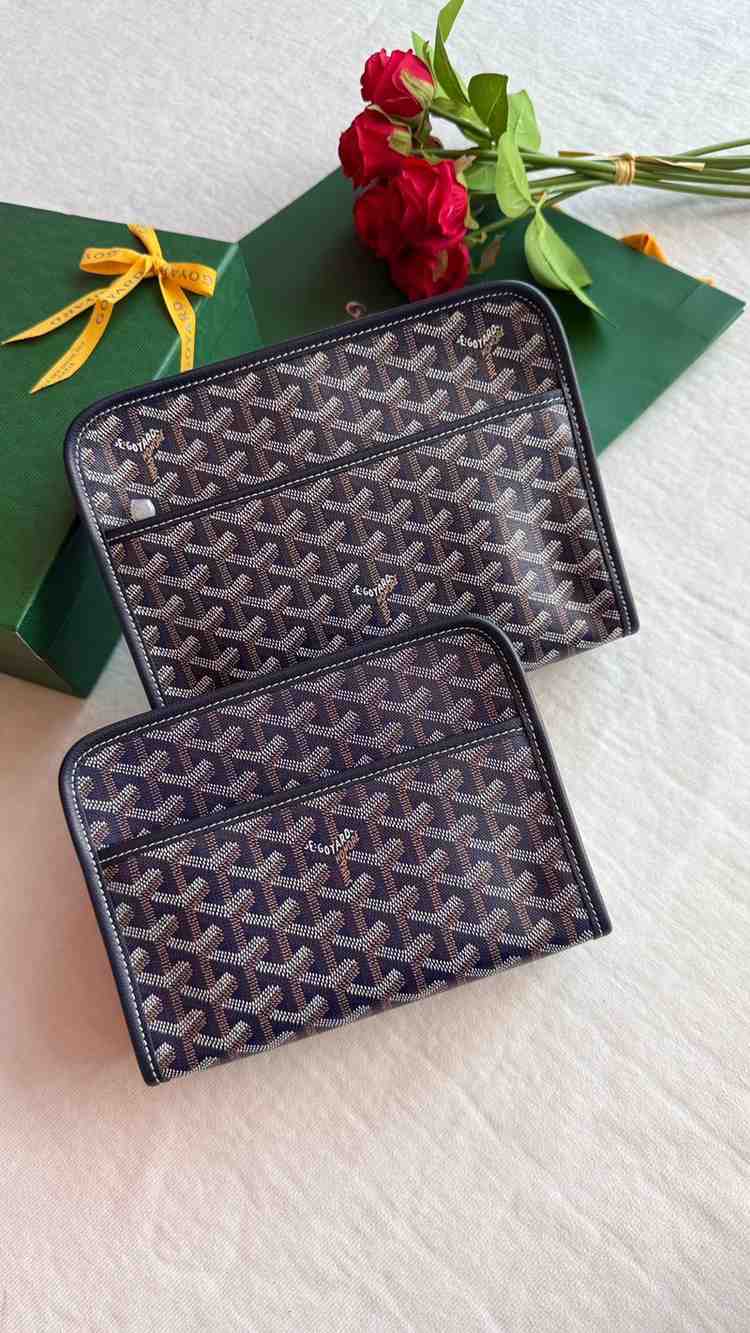 Goyard Toiletry Bag Jouvence Pouch Purple