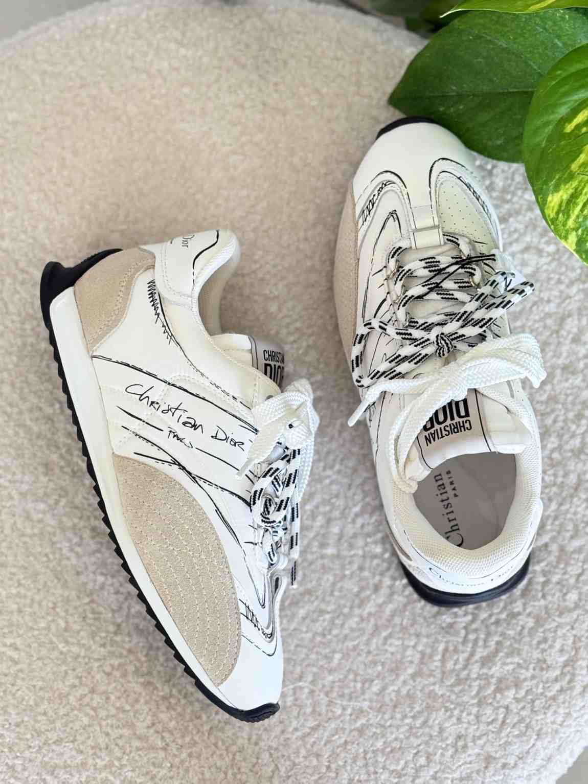 Dior Sneakers Women D-Sketch White