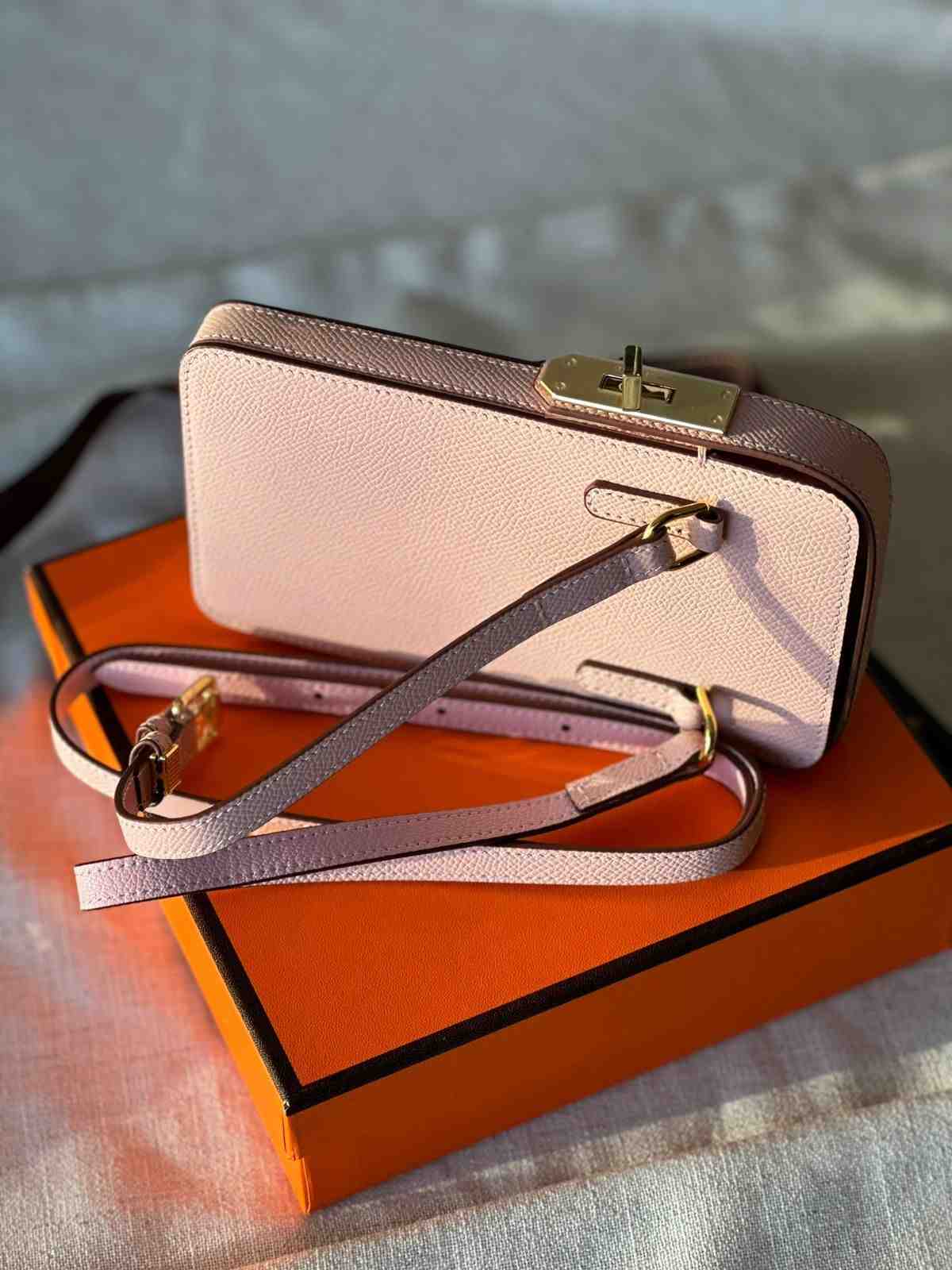 Hermes Wallet Hac A Box Phone Case Pink