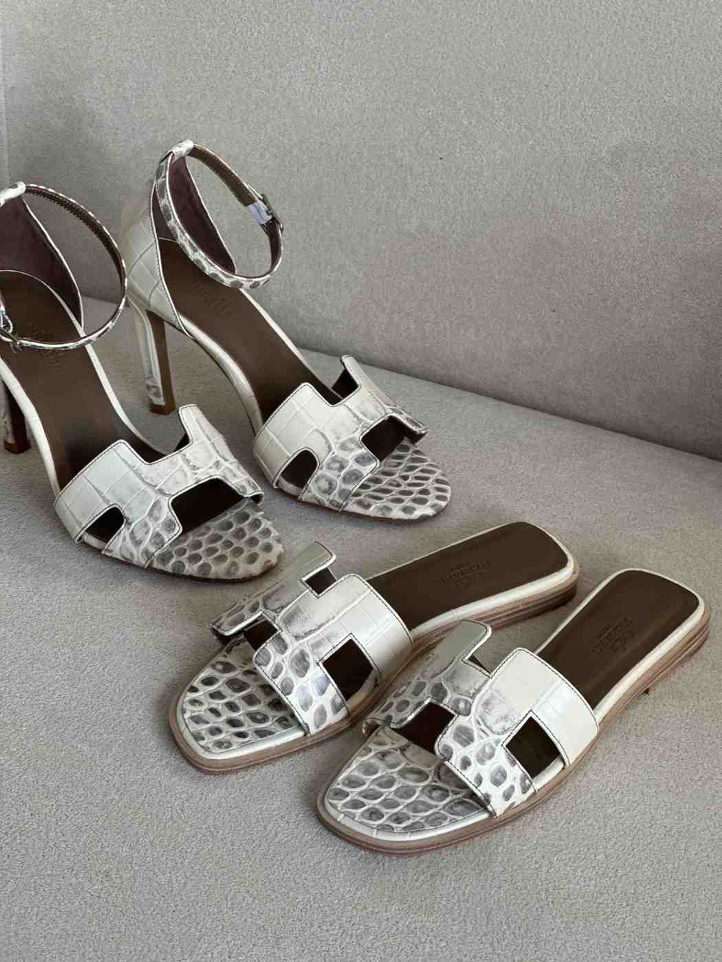 Hermes Sandals Himalaya Niloticus Crocodile White