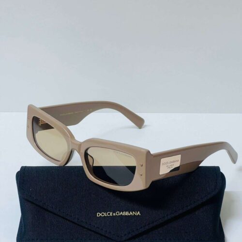 Dolce Gabbana Sunglasses DG Plaque Rectangle Brown