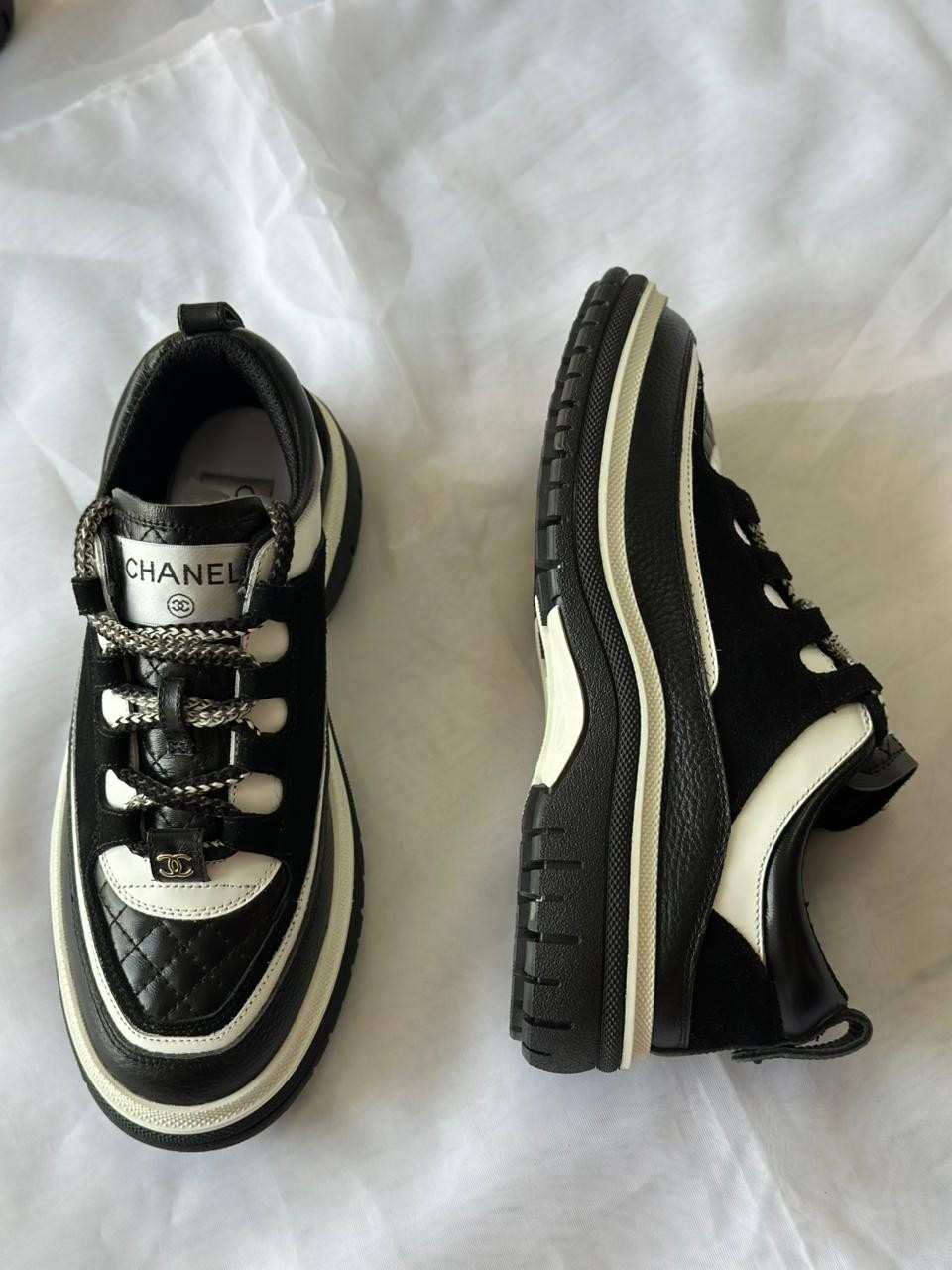 Chanel Sneakers Calfskin Suede Quilted Lace-up Black