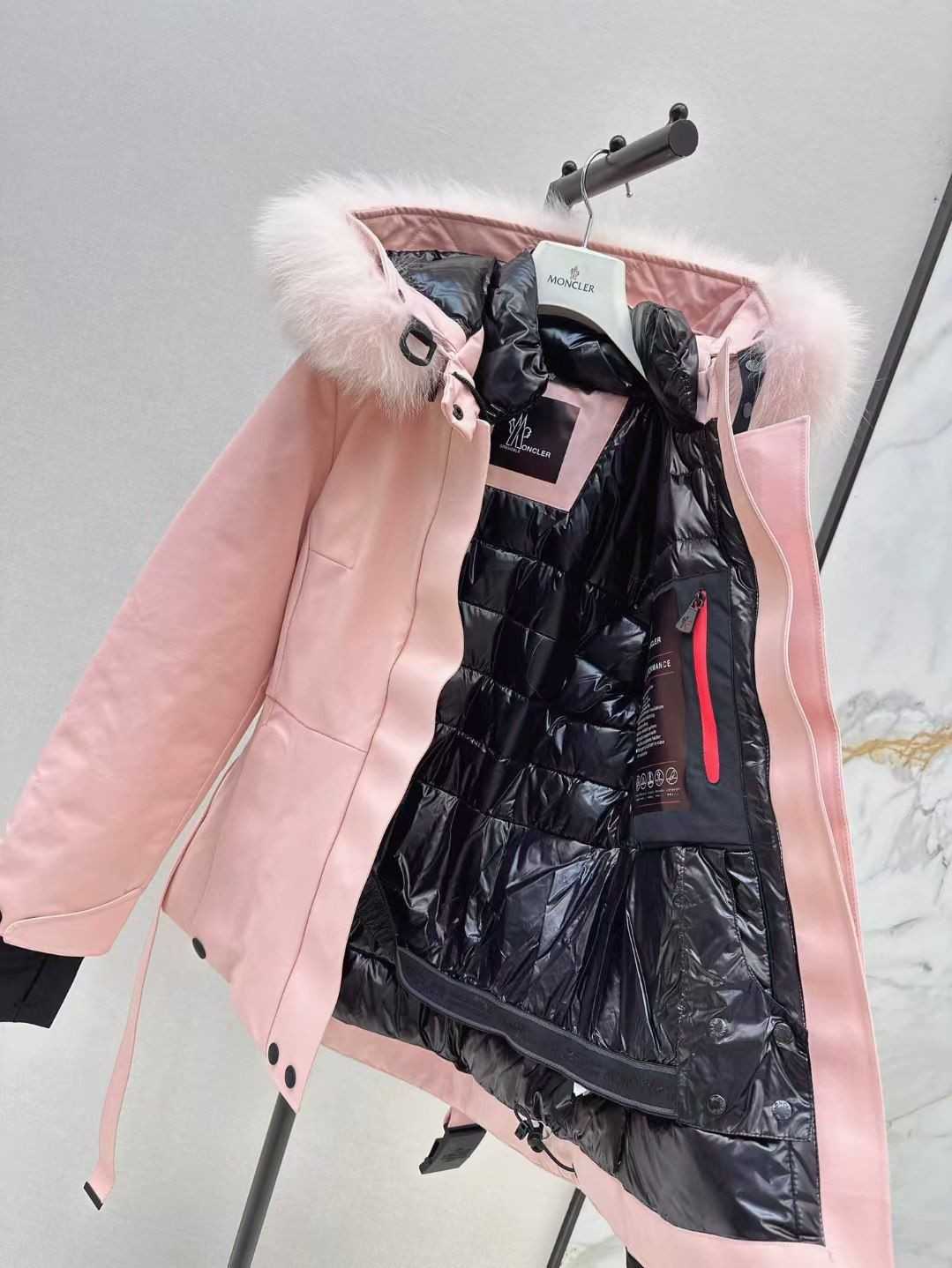 Moncler Jacket Laplance GORE-TEX Ski Pink